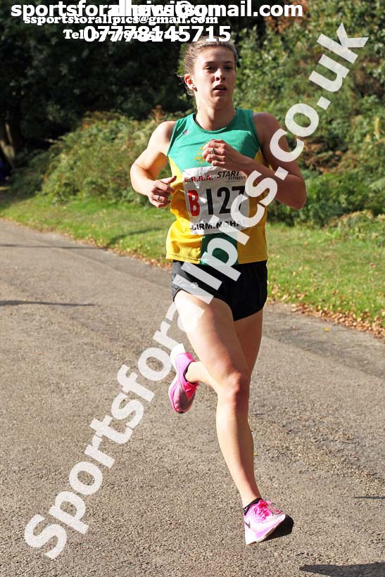 Senior womens 4 stage road relay, 2019 ERRA 6 and 4 Stage Relay and Young Athletes.  Photo: David T. Hewitson/Sports for All Pics